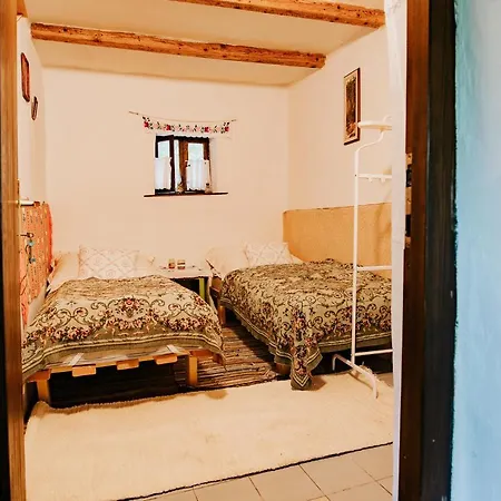 Nyugalom Az Erdo Koezepen 4*