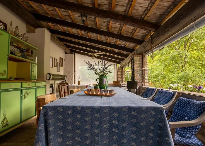 Nyugalom Az Erdo Koezepen Gasthof Ruzsa