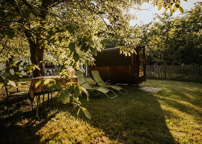 Nyugalom Az Erdo Koezepen Gasthof Ruzsa