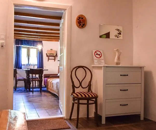 Nyugalom Az Erdo Koezepen Gasthof Ruzsa