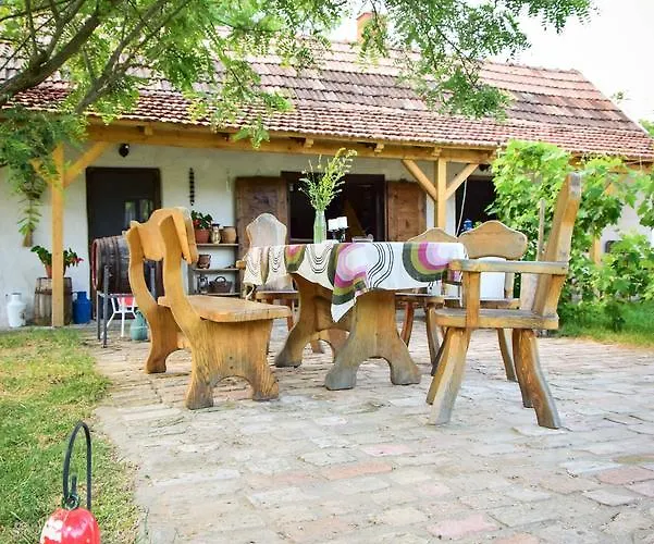 Nyugalom Az Erdo Koezepen Guest house Ruzsa