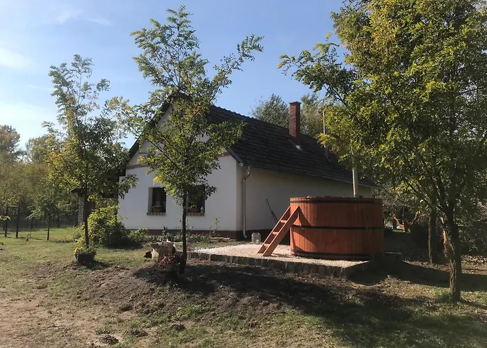 Gasthof Nyugalom Az Erdo Koezepen 4*